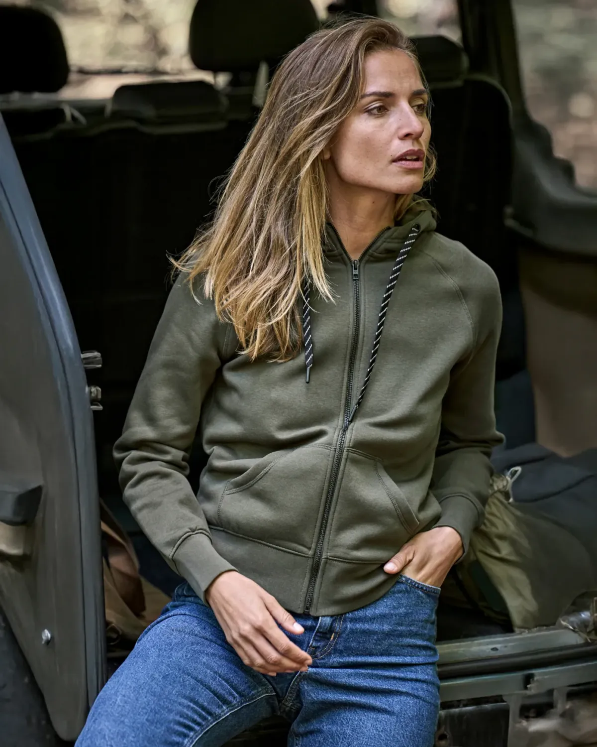 Tõmblukuga kapuutsiga pusa (Tee Jays Ladies Fashion Full Zip Hood 5436)